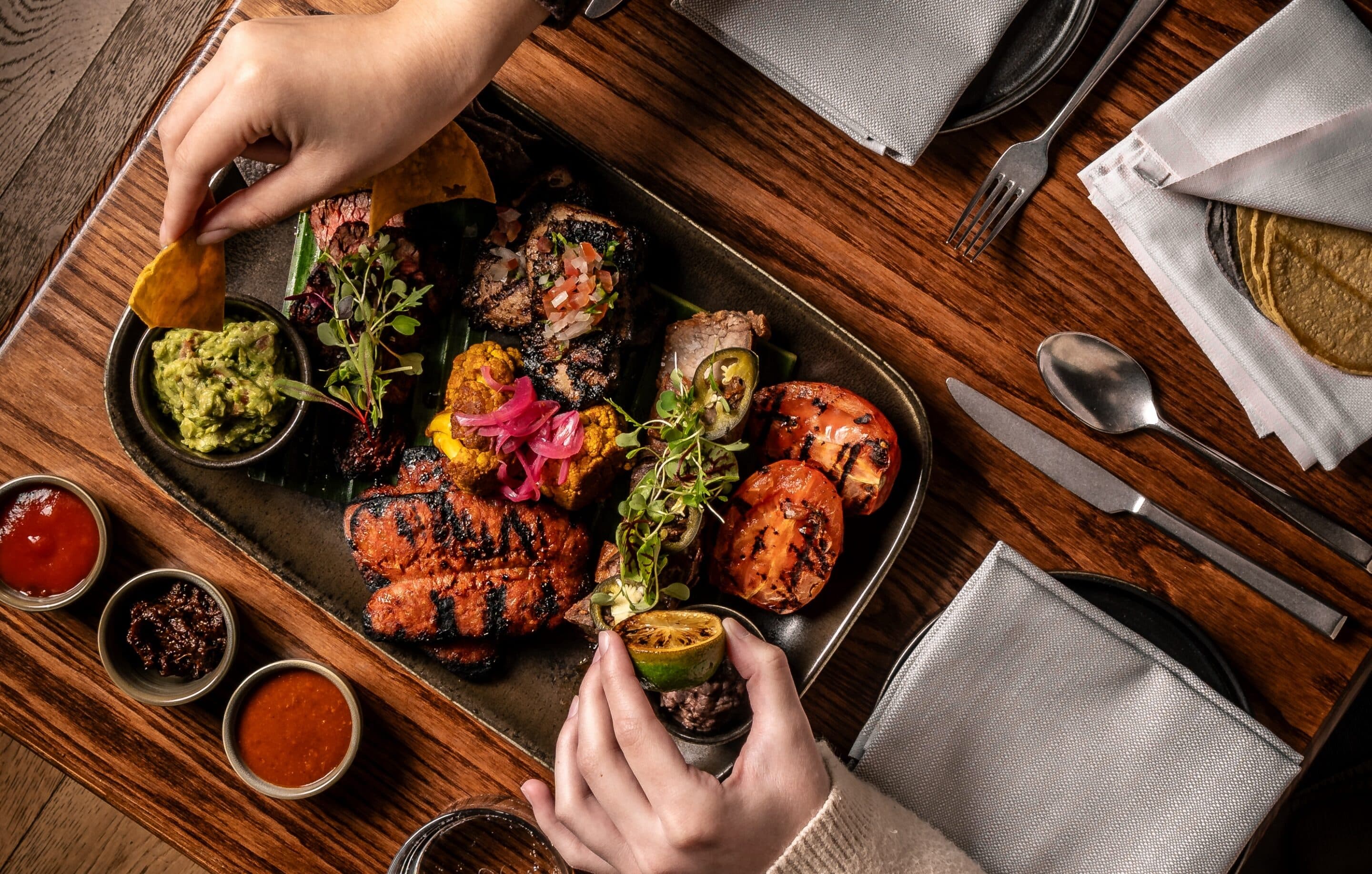 Widescreen BBQ platter